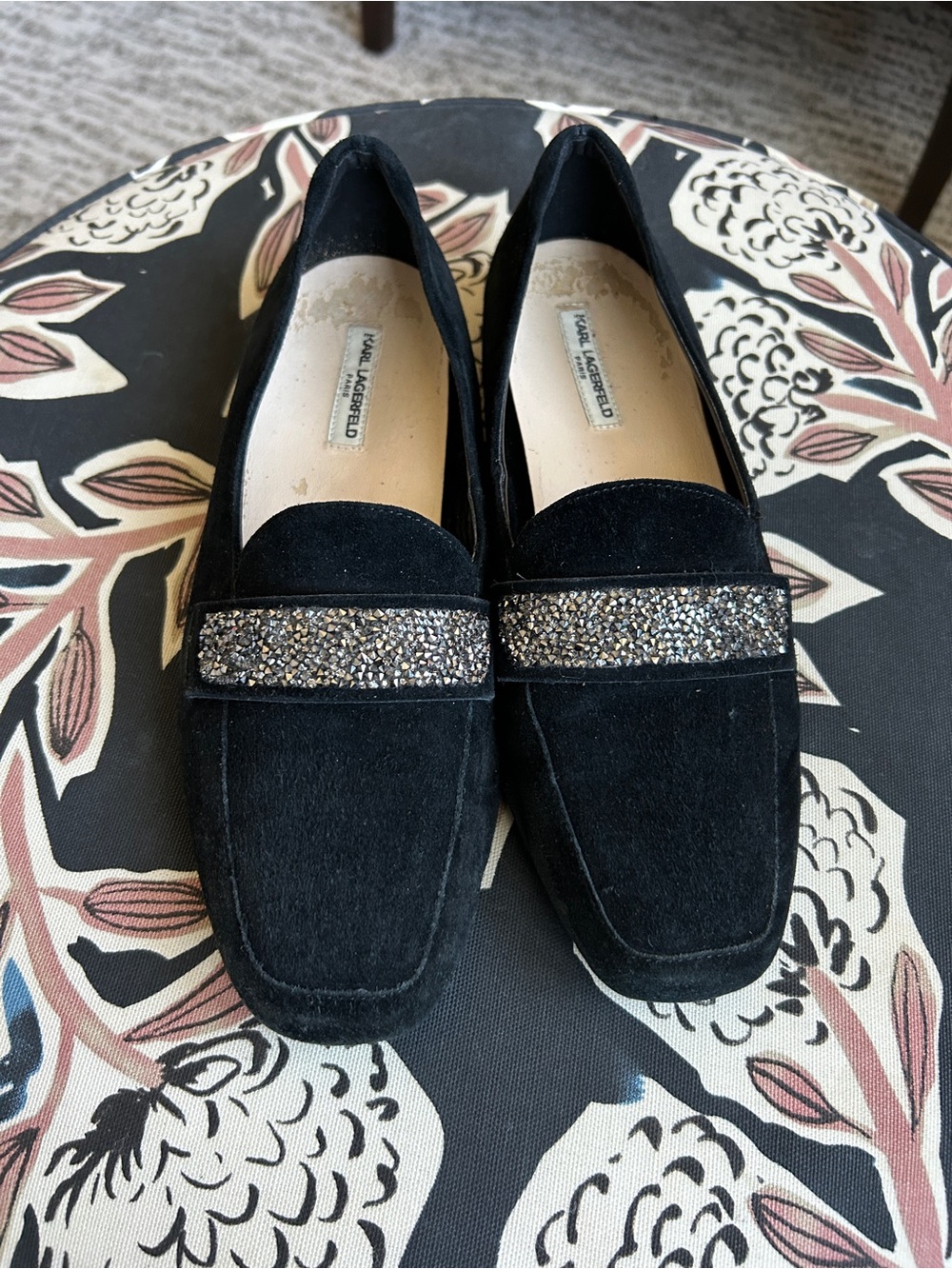 Karl Lagerfeld Paris Quincy Black Suede Rhinestone Loafers Size 8 - Picture 2 of 12